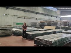 ट्यूबलर बाड़ की पोस्ट शैली