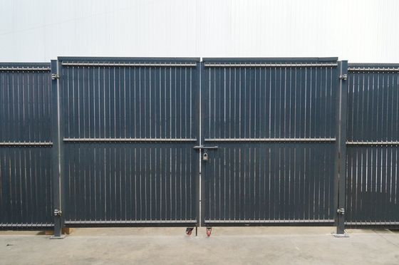 गुणवत्ता  1.5m Two Leaf Double Metal Garden Fence Gate Hot Dipped Galvanize कारखाना